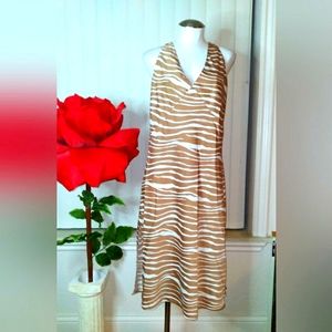 👗IT'S A SALE!! NWOT PRINT DRESS👗